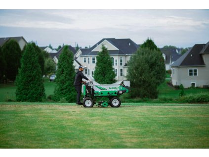 415 Aerator Lawn and Turf scaled